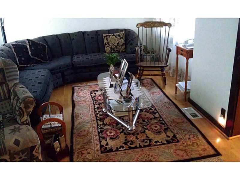 75 Ruth Avenue East Providence, RI 02916 - Photo 4 of 4 Living Room.