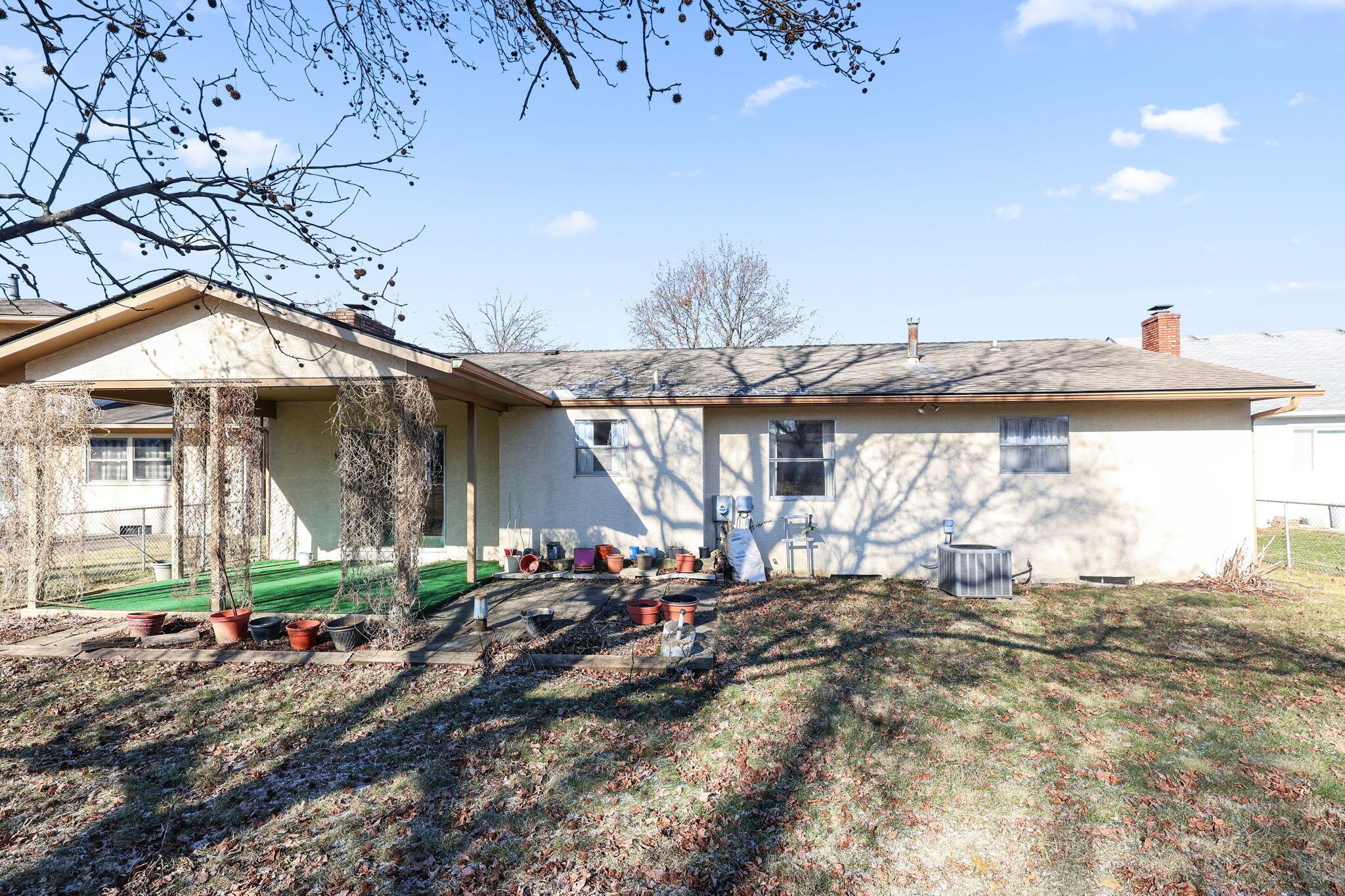 6066 Sandgate Road Columbus, OH 43229 - Photo 42 of 47 58-web-or-mls-G02A8480 (8)