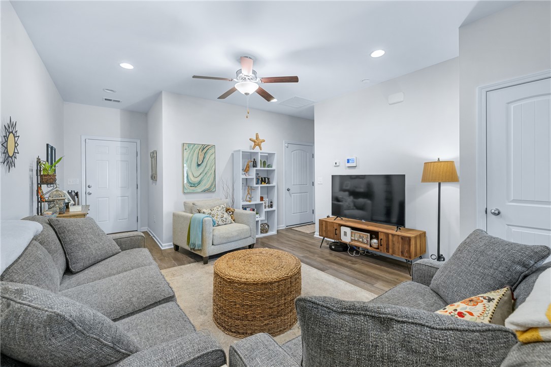 136 Adger Road Pendleton, SC 29670 - Photo 7 of 27