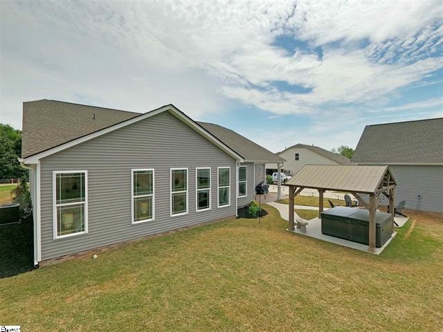355 Jordan Road Lyman, SC 29365 - Photo 3 of 33