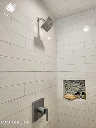 $7,950 | 8 Rockland Place, Old Greenwich, CT 06870