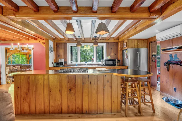 $745,000 | 8 Butter Jones Road, Chester, CT 06412