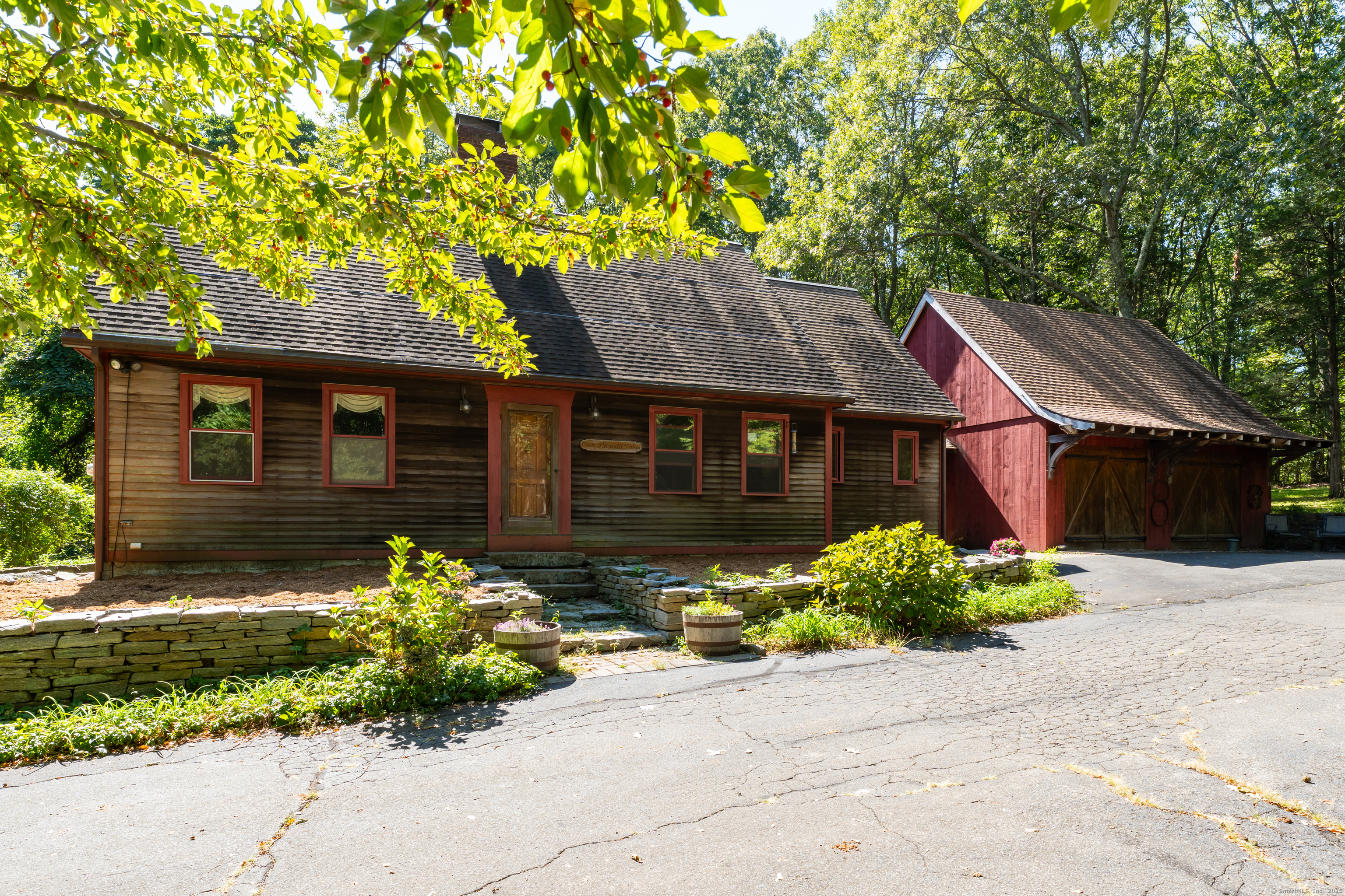 8 Butter Jones Road Chester, CT 06412 - Photo 2 of 35