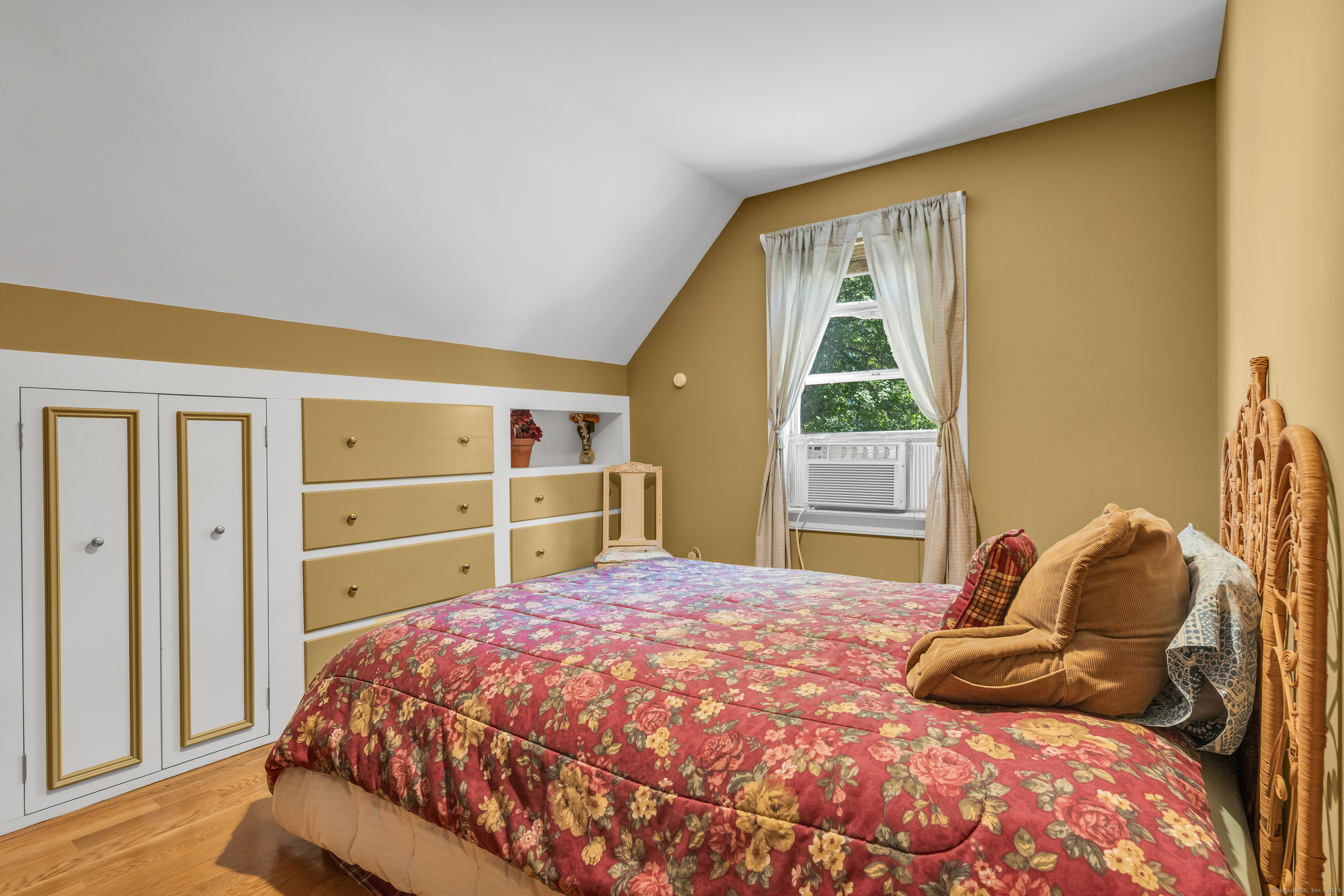 8 Butter Jones Road Chester, CT 06412 - Photo 25 of 35