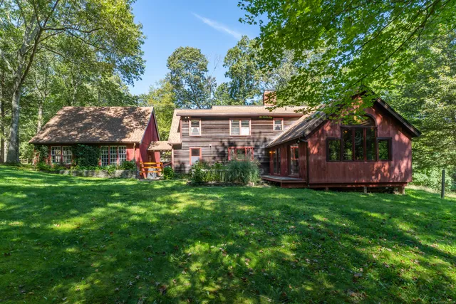 $745,000 | 8 Butter Jones Road, Chester, CT 06412