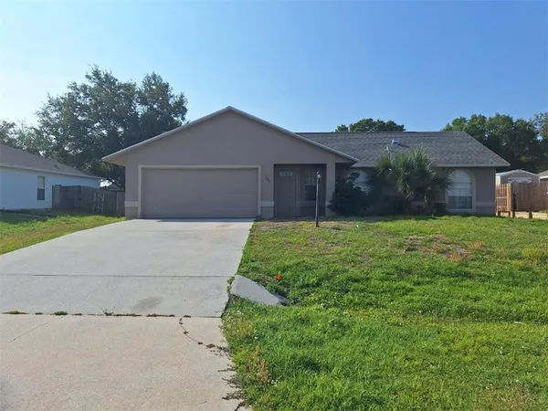 $2,000 | 742 Capon Terrace, Sebastian, FL 32958