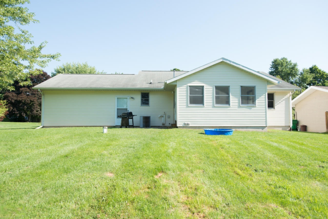 5290 Hoag Road Battle Creek, MI 49015 - Photo 3 of 24 Hoag Rd-5