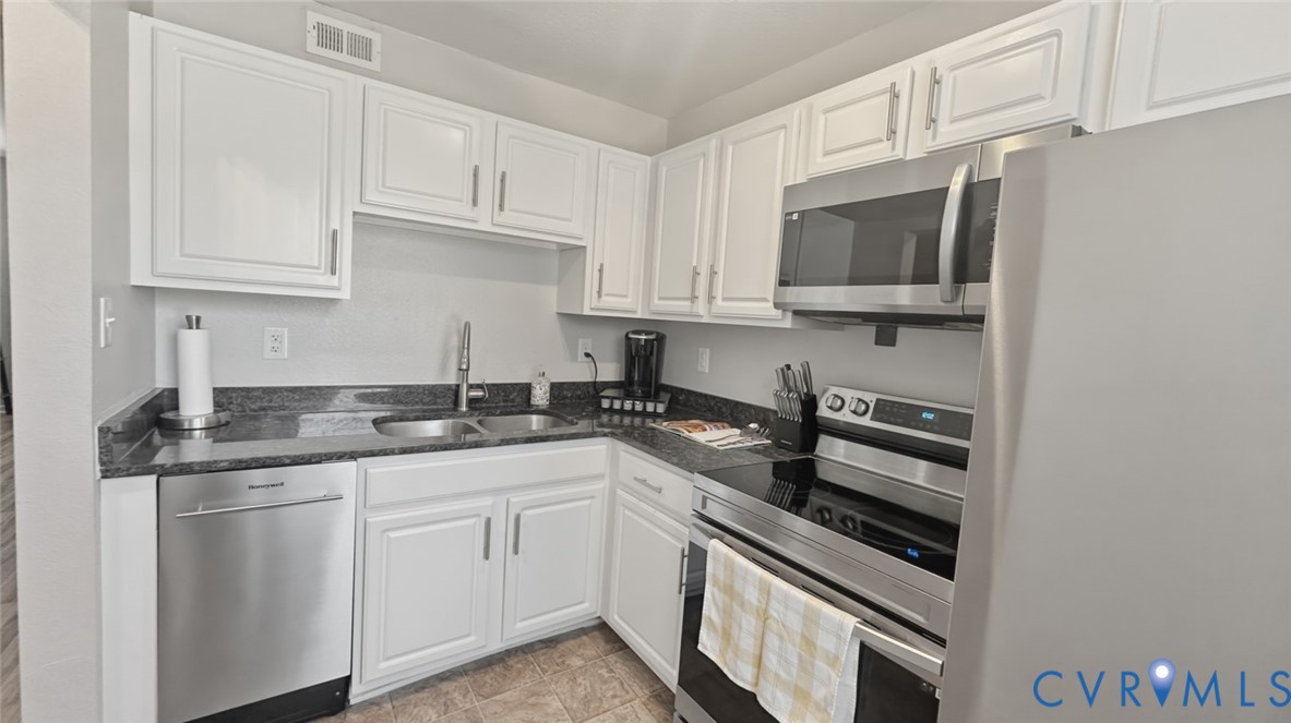 3510 East Richmond Road, Unit U5 Richmond, VA 23223 - Photo 13 of 37
