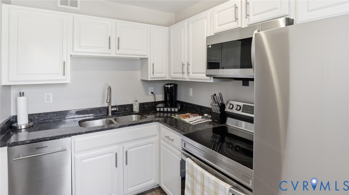 3510 East Richmond Road, Unit U5 Richmond, VA 23223 - Photo 9 of 37
