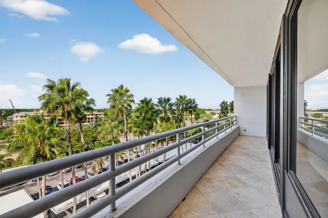 $5,750,000 | 1500 South Ocean Boulevard, Unit 606, Boca Raton, FL 33432