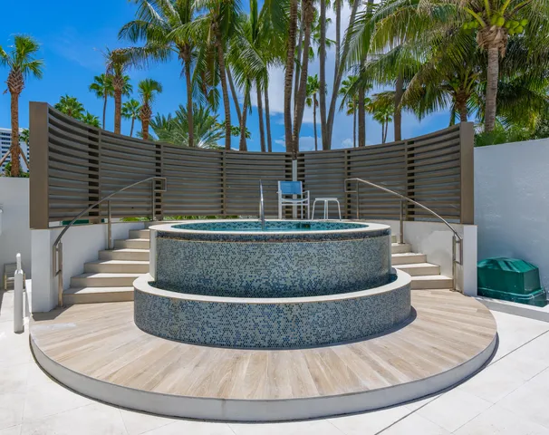 $5,750,000 | 1500 South Ocean Boulevard, Unit 606, Boca Raton, FL 33432