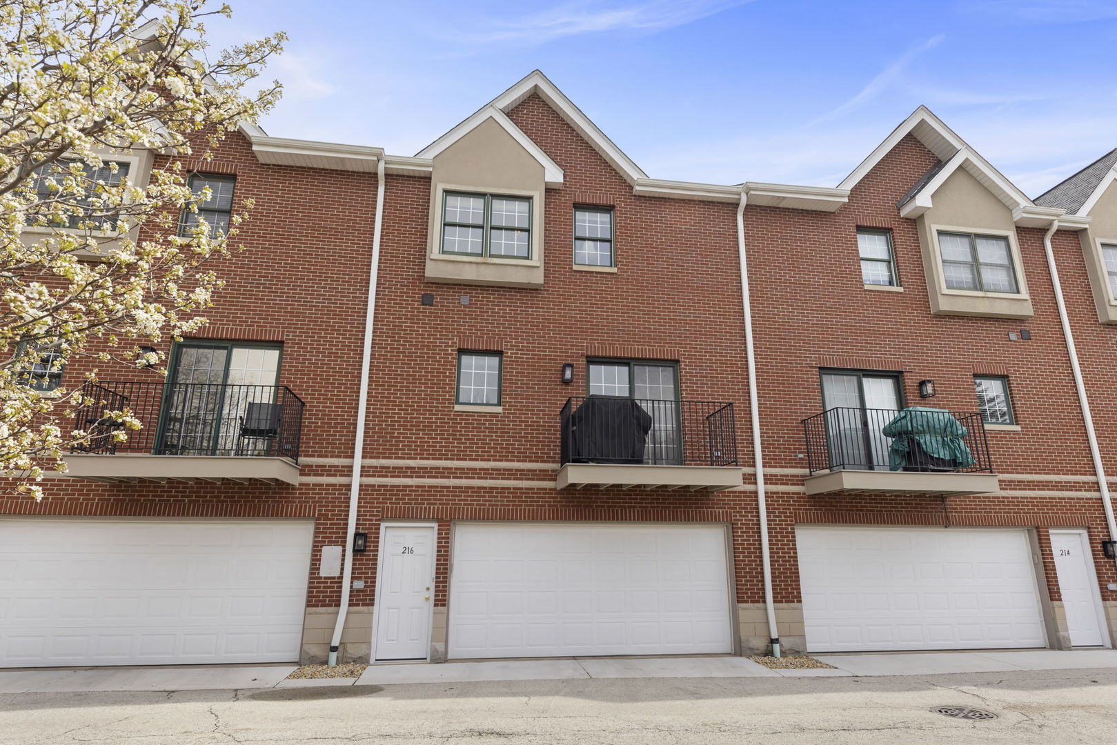 216 North Addison Avenue Elmhurst, IL 60126 - Photo 26 of 31