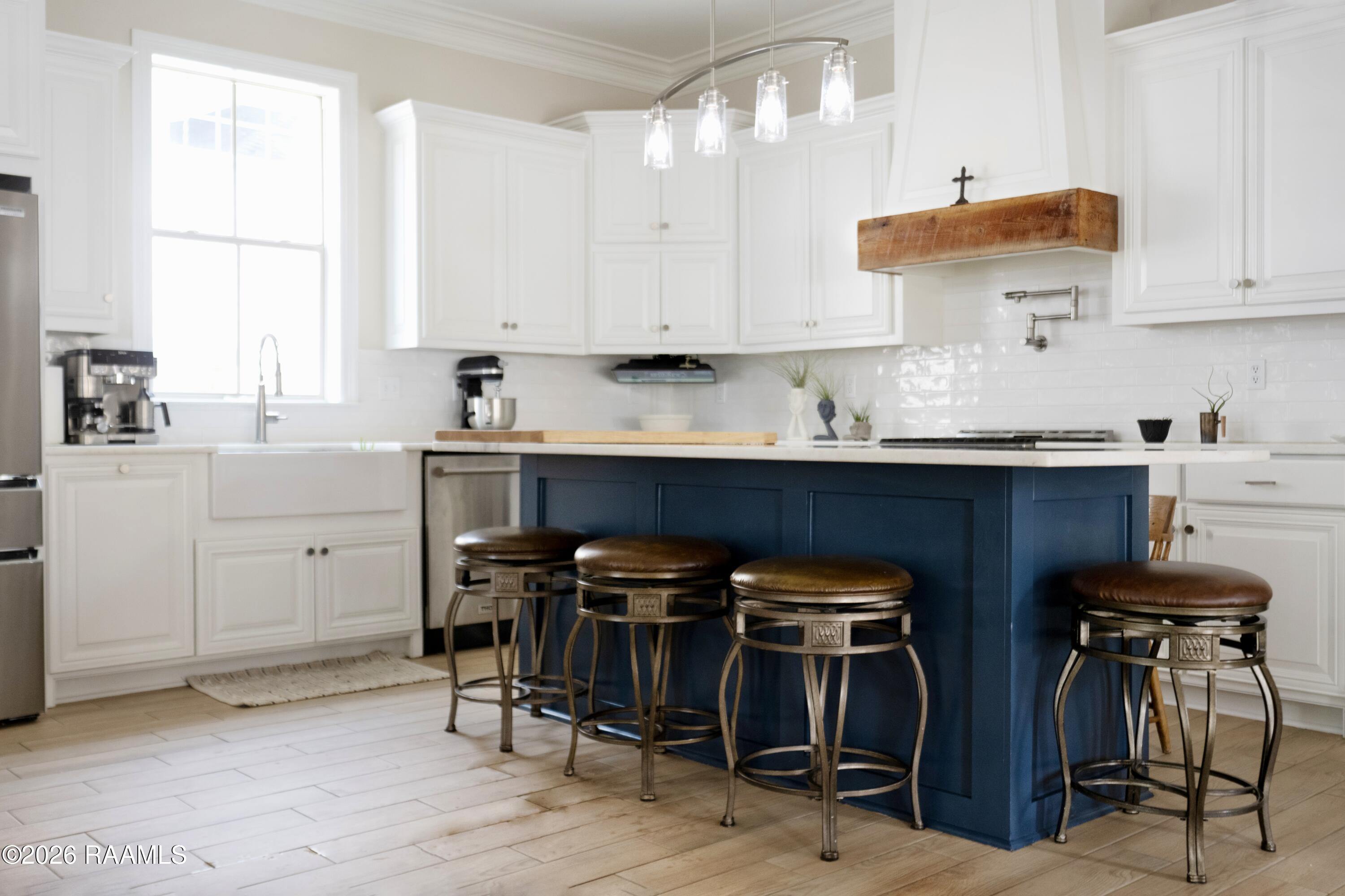 405 Harbor Road Youngsville, LA 70592 - Photo 8 of 18 Renovated Kitchen