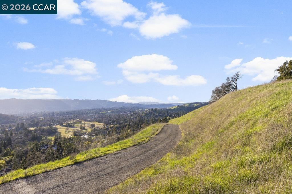 2300 Caballo Ranchero Drive Diablo, CA 94528 - Photo 10 of 18