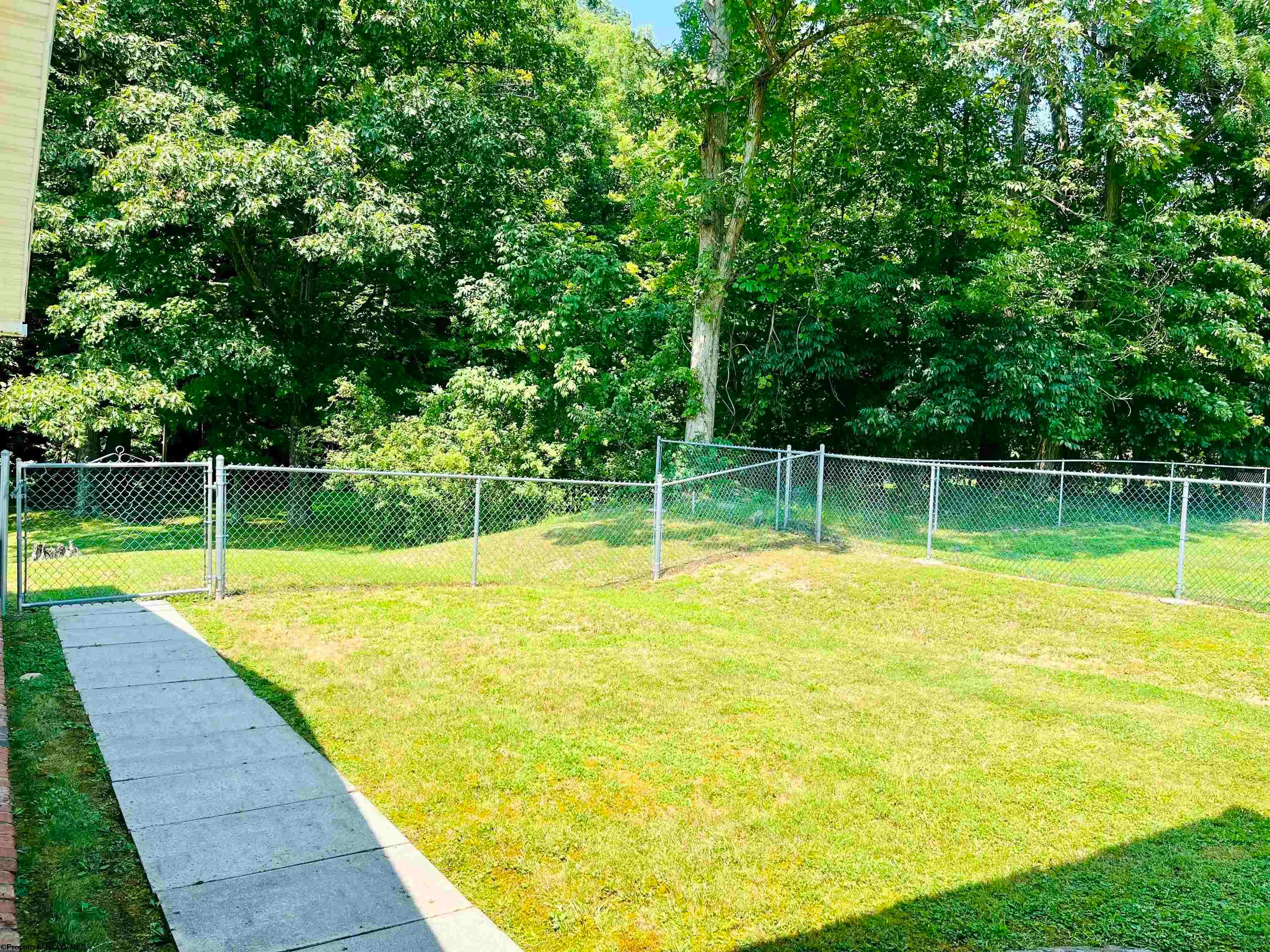 1700 Tyrone Road Morgantown, WV 26508 - Photo 9 of 30 Gallery Image 9