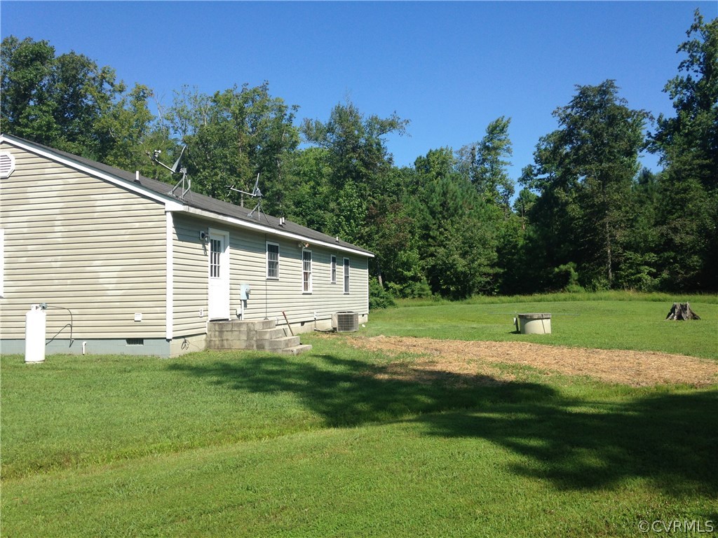 15910 Chieftain Road Disputanta, VA 23842 - Photo 16 of 21 Gallery Image 16