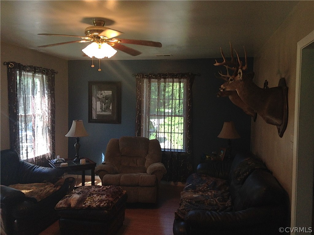 15910 Chieftain Road Disputanta, VA 23842 - Photo 4 of 21 Gallery Image 4