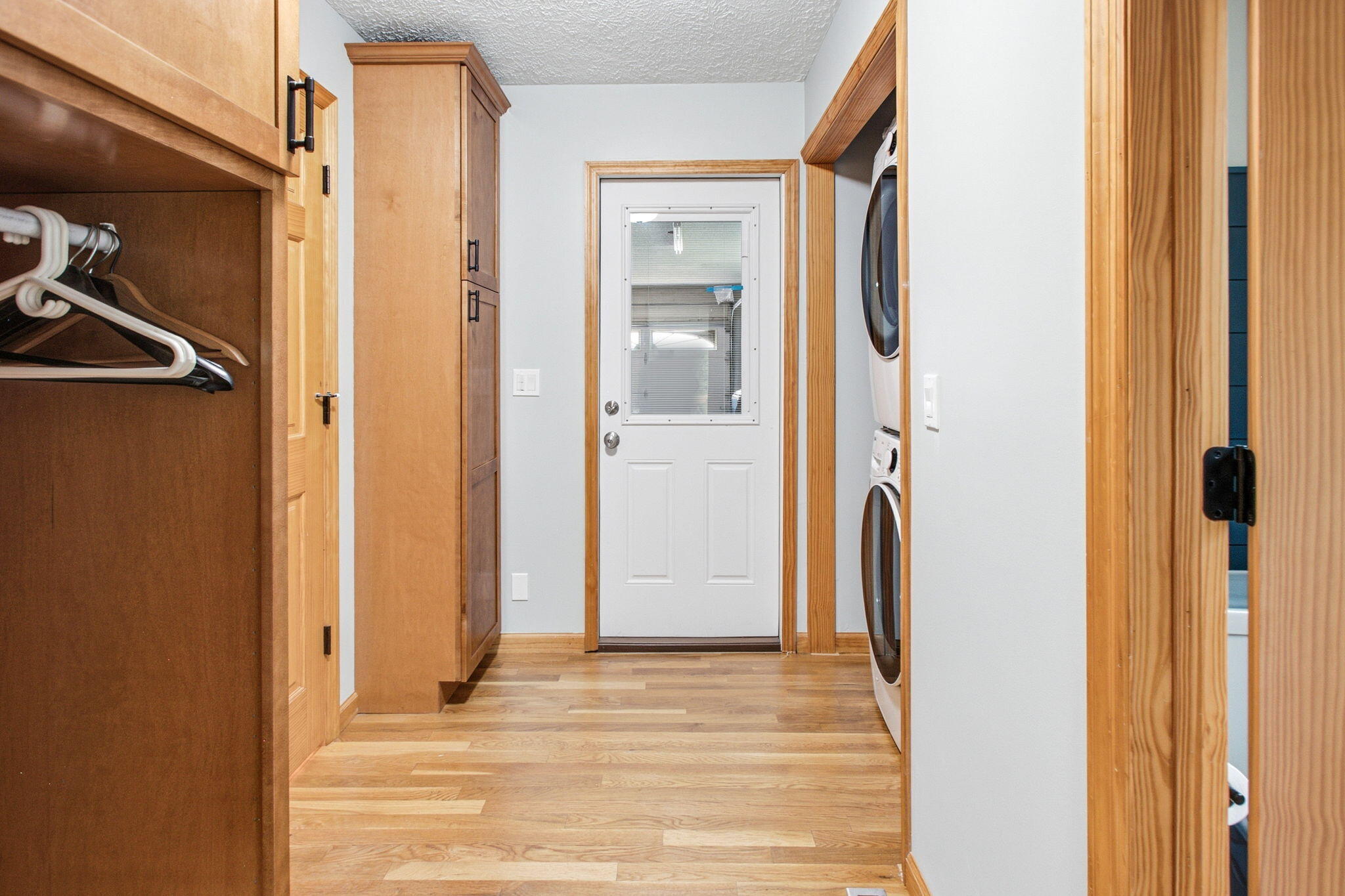 3790 Blenheim Road St. Joseph, MI 49085 - Photo 26 of 53 26-web-or-mls-3790Blenheim_SkyVibeMedia-