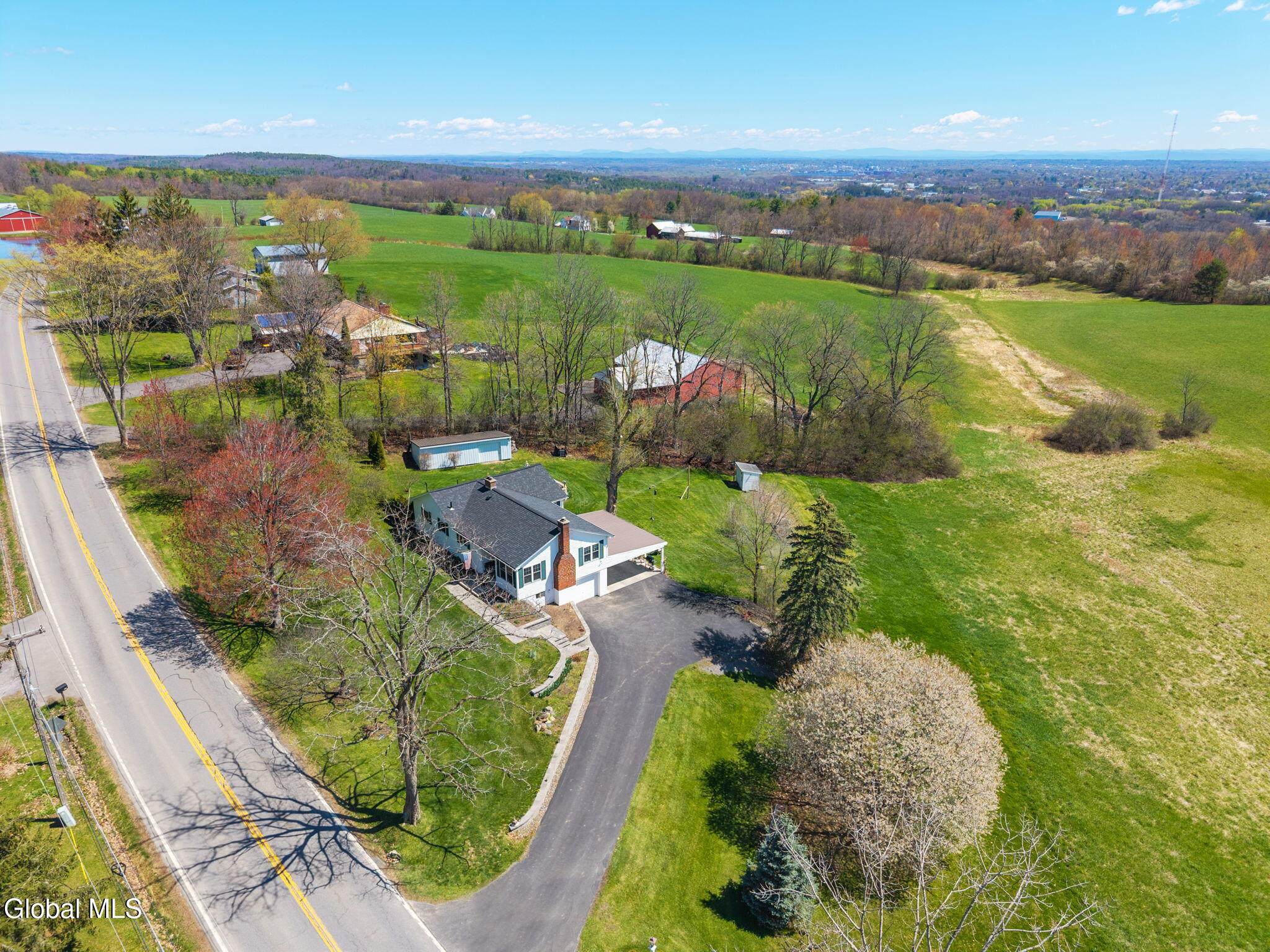 377 Pangburn Road Rotterdam, NY 12306 - Photo 6 of 81 6-377PangburnRd_02