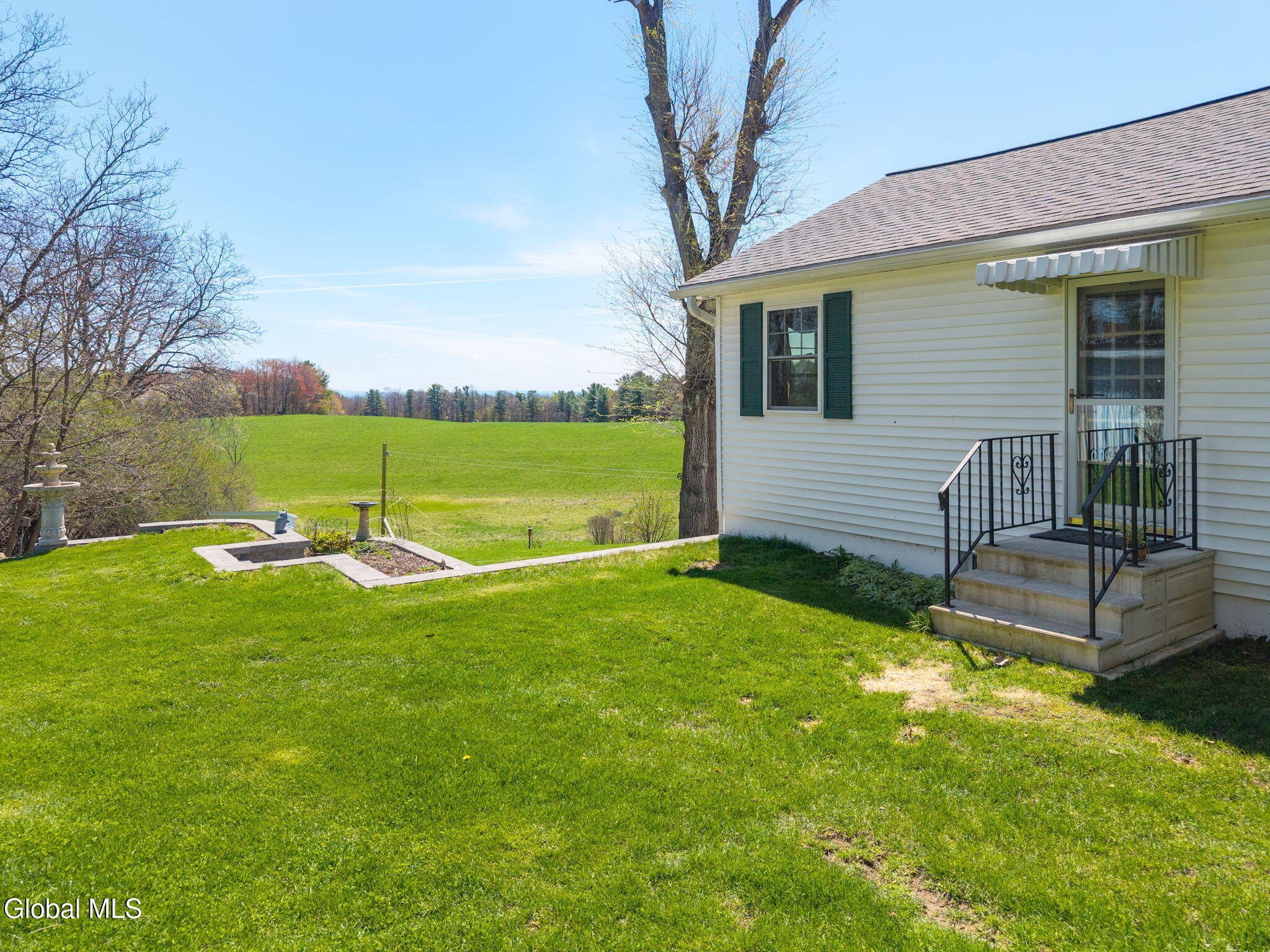 377 Pangburn Road Rotterdam, NY 12306 - Photo 70 of 81 70-377PangburnRd_70