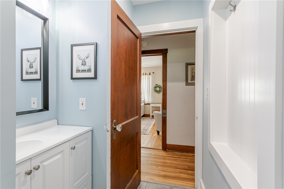 1060 Ogden Parma Town Line Road Parma, NY 14559 - Photo 19 of 49