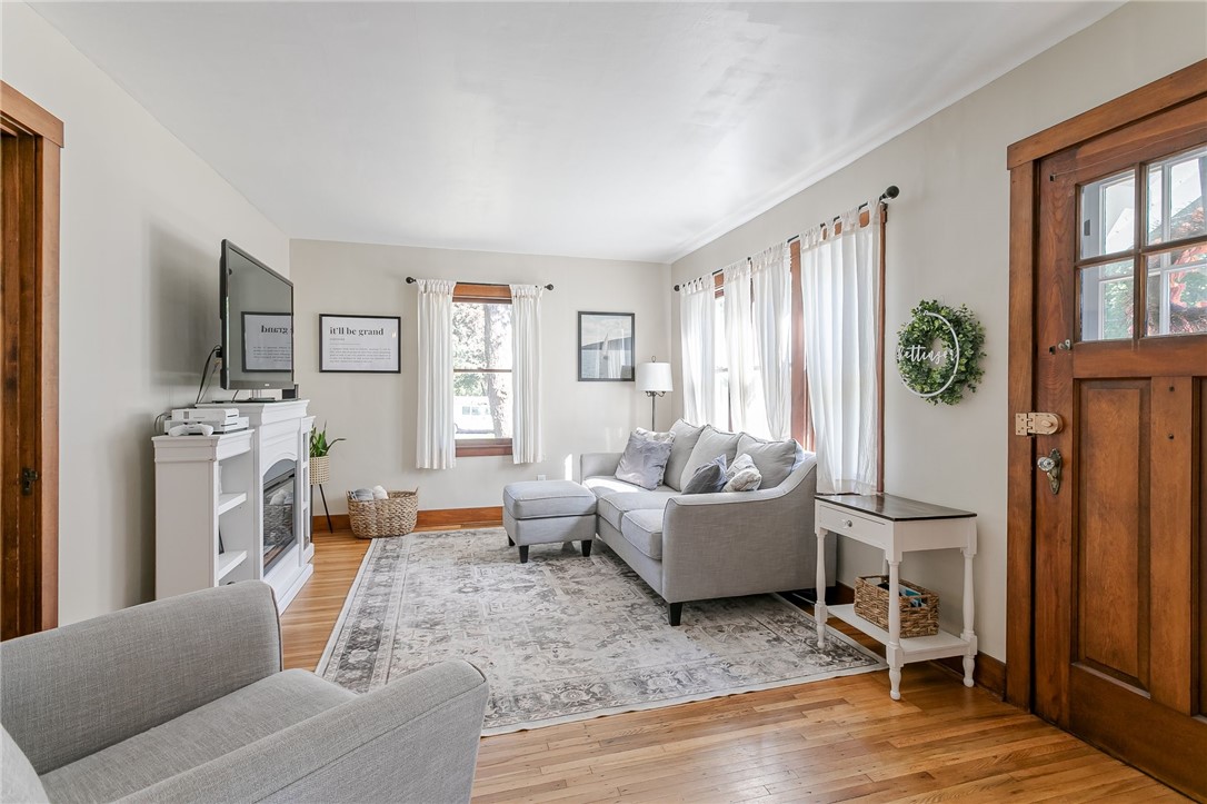 1060 Ogden Parma Town Line Road Parma, NY 14559 - Photo 5 of 49 Bright rooms, beautiful wood flooring!