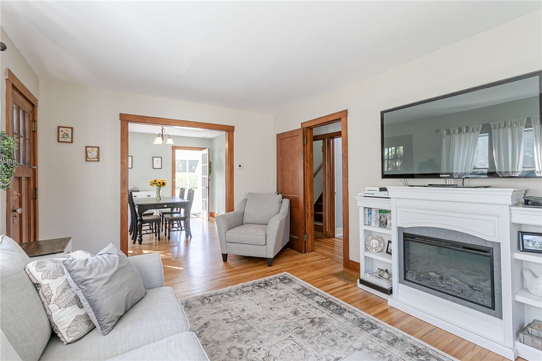 1060 Ogden Parma Town Line Road Parma, NY 14559 - Photo 6 of 49 Open layout - perfect for entertaining!