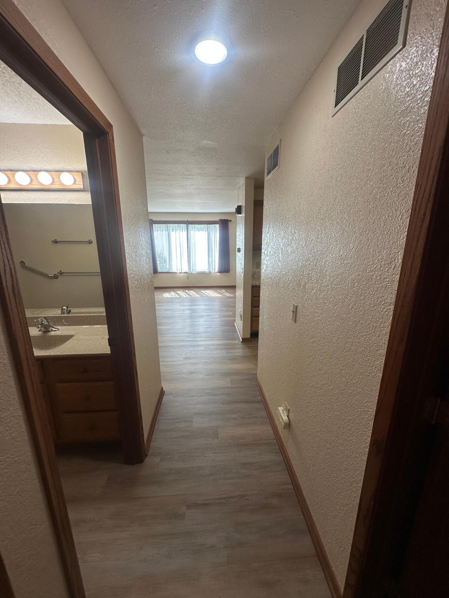 1103 Horizon Drive, Unit 2 Marshall, MN 56258 - Photo 11 of 46