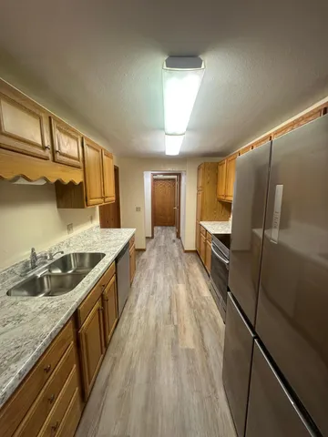 $190,000 | 1103 Horizon Drive, Unit 2, Marshall, MN 56258