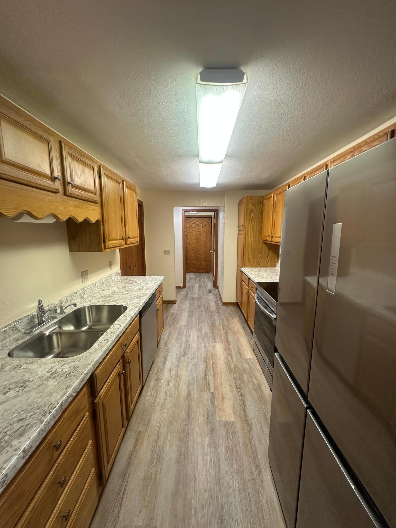 1103 Horizon Drive, Unit 2 Marshall, MN 56258 - Photo 3 of 46