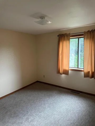 $190,000 | 1103 Horizon Drive, Unit 2, Marshall, MN 56258