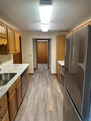 $190,000 | 1103 Horizon Drive, Unit 2, Marshall, MN 56258