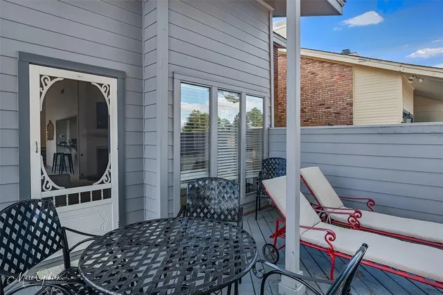 a view of a entryway door of the house
