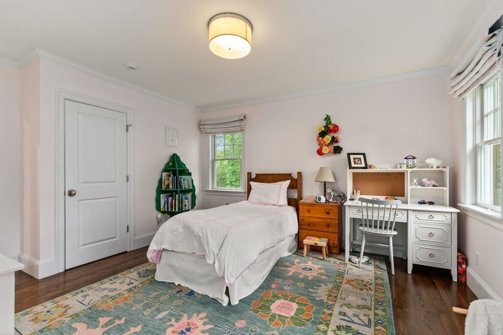 24 Mayo Road Wellesley, MA 02482 - Photo 21 of 34