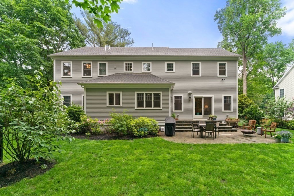 24 Mayo Road Wellesley, MA 02482 - Photo 30 of 34