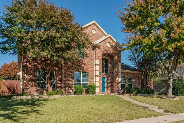 $779,000 | 2909 Oakland Hills Drive, Plano, TX 75025