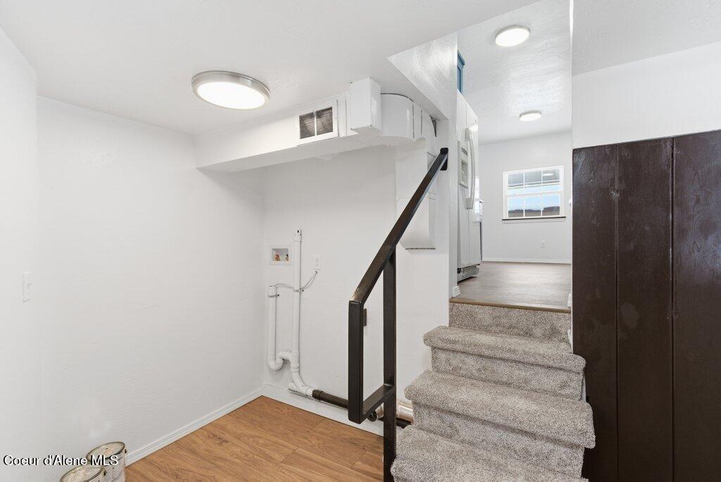 218 Madison Street Osburn, ID 83849 - Photo 14 of 27 013-218MadisonStreet-Osburn-ID-83849-SMA