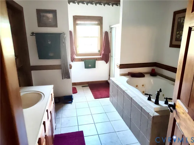 $2,500,000 | 19003 Comans Well Road, Yale, VA 23897