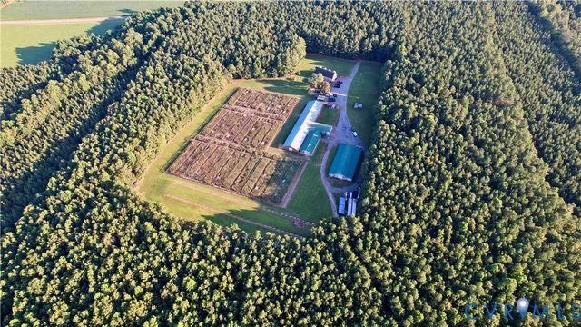 $2,500,000 | 19003 Comans Well Road, Yale, VA 23897