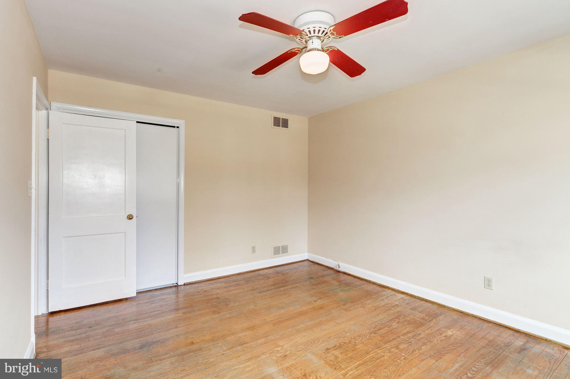 6639 Frederick Road Baltimore, MD 21228 - Photo 17 of 28 Master Bedroom