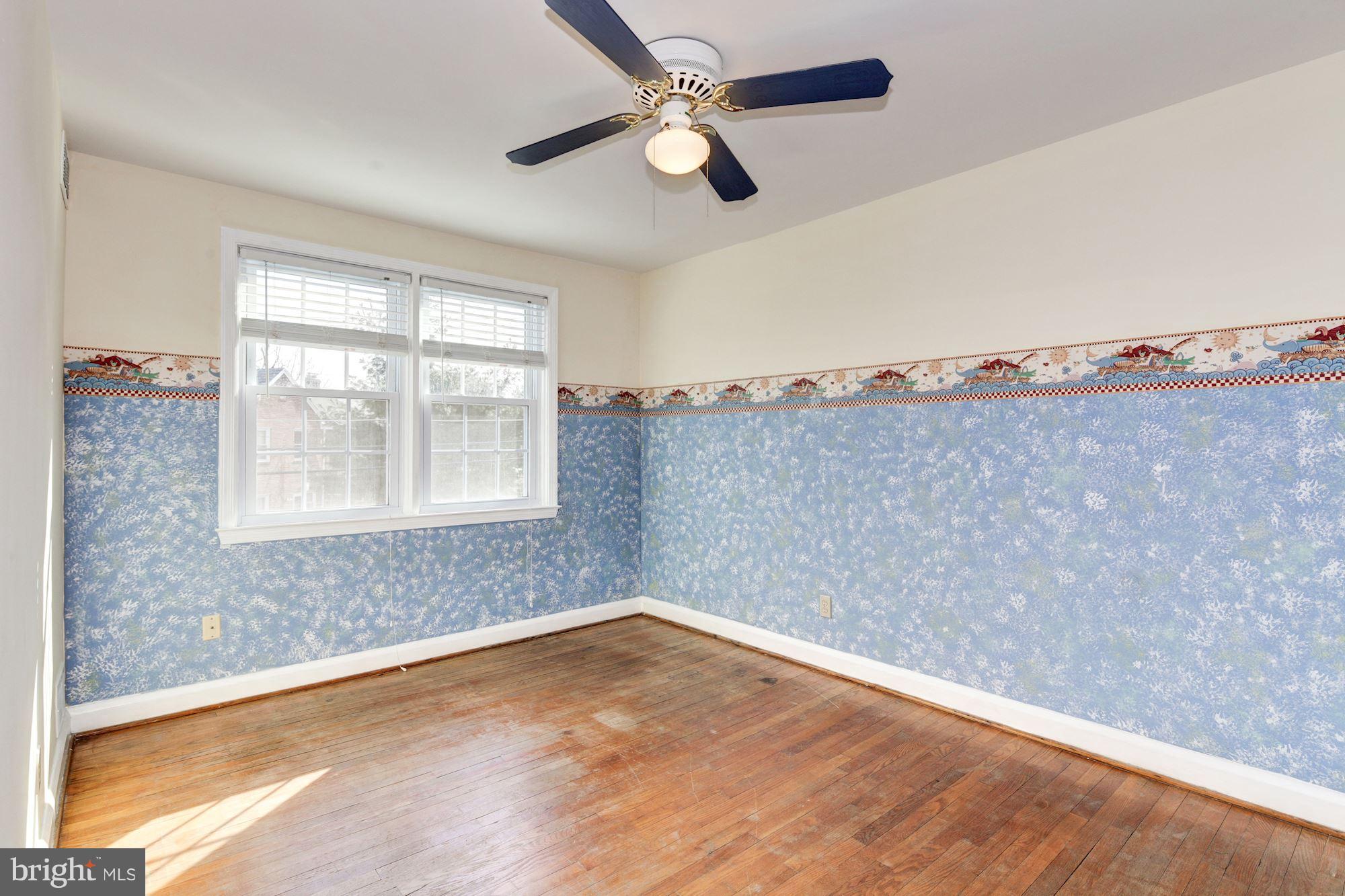 6639 Frederick Road Baltimore, MD 21228 - Photo 18 of 28 Bedroom