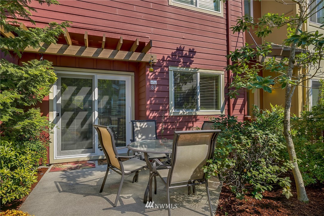 83 Sky Ridge Road Northwest, Unit 701 Issaquah, WA 98027 - Photo 3 of 22