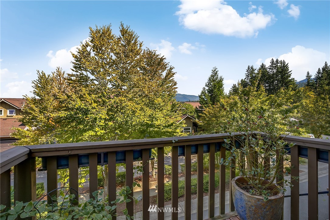 83 Sky Ridge Road Northwest, Unit 701 Issaquah, WA 98027 - Photo 21 of 22