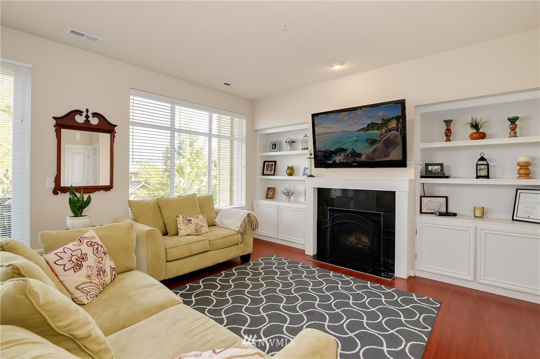 83 Sky Ridge Road Northwest, Unit 701 Issaquah, WA 98027 - Photo 5 of 22