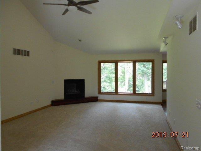 12261 Coldwater Road Columbiaville, MI 48421 - Photo 9 of 11 Living Room.JPG