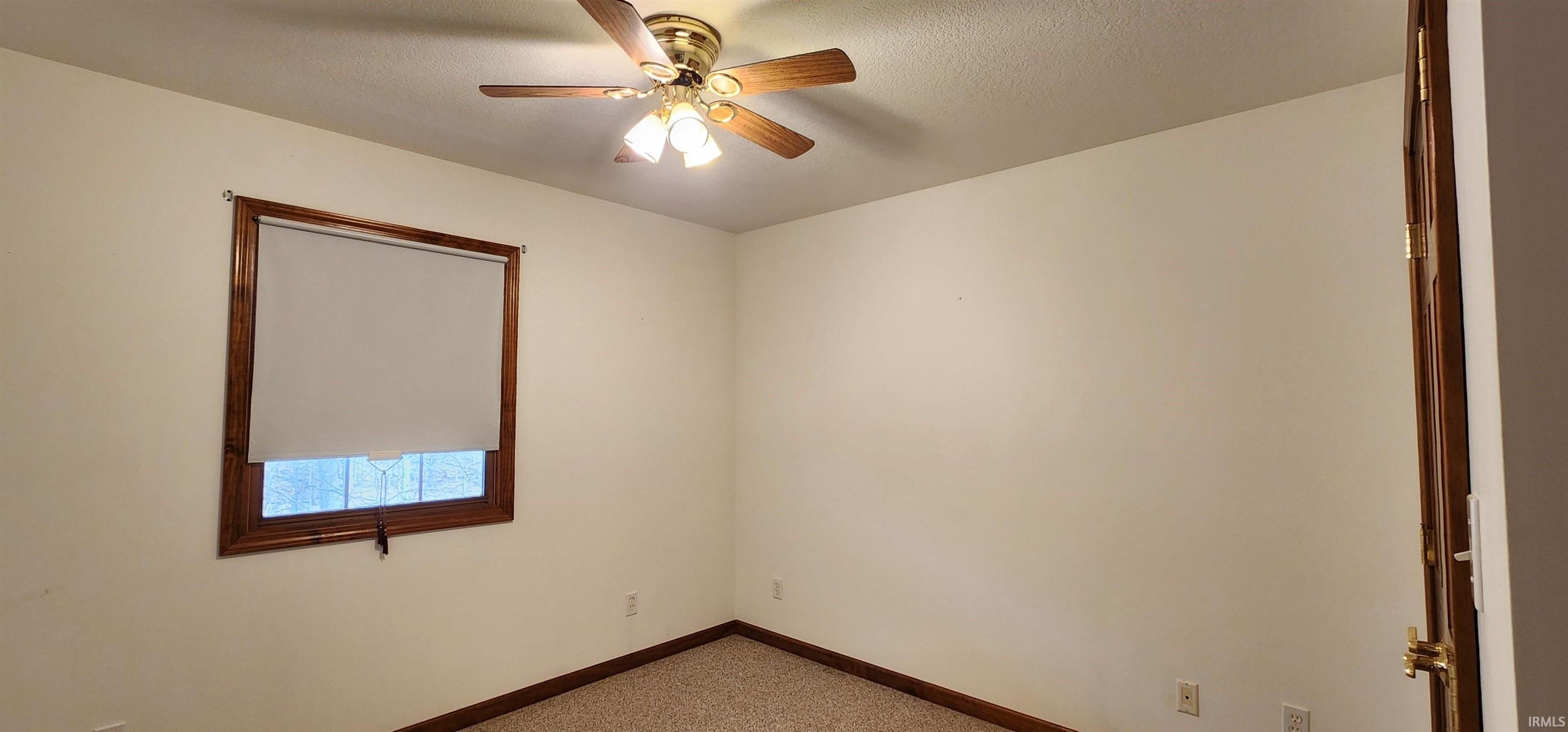 4495 Ridge Lane Washington, IN 47501 - Photo 23 of 36 Gallery Image 23