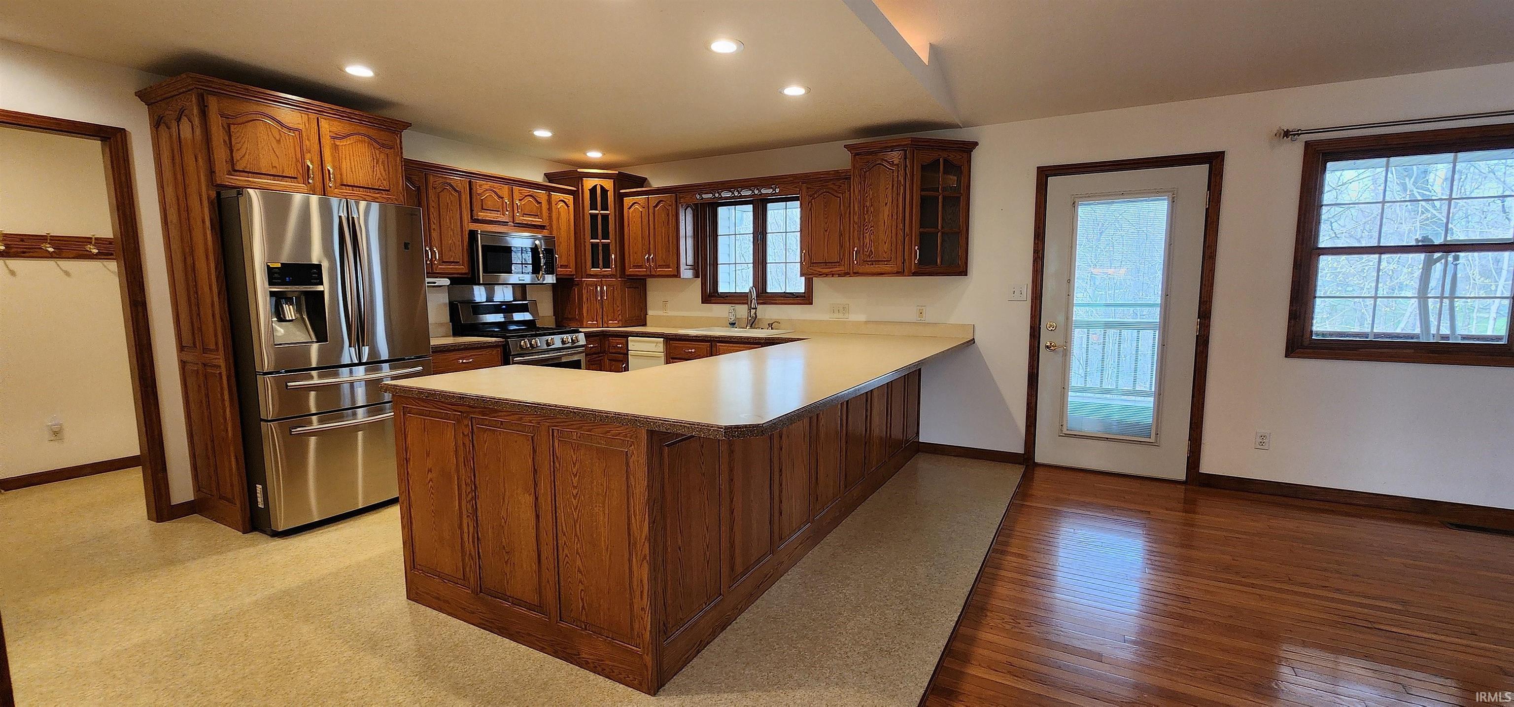 4495 Ridge Lane Washington, IN 47501 - Photo 4 of 36 Gallery Image 4