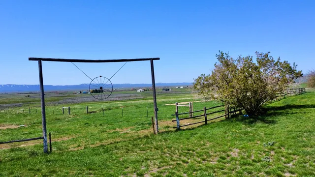 $2,850,000 | 219 West 425 North, Fairfield, ID 83327