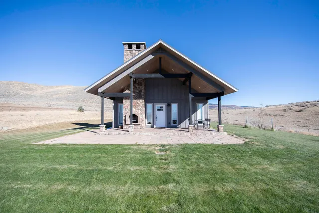 $2,850,000 | 219 West 425 North, Fairfield, ID 83327