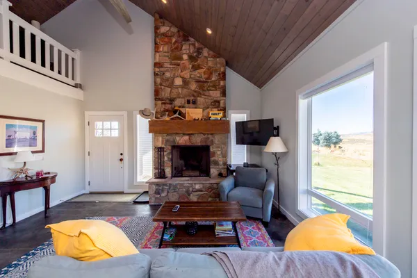 $2,850,000 | 219 West 425 North, Fairfield, ID 83327
